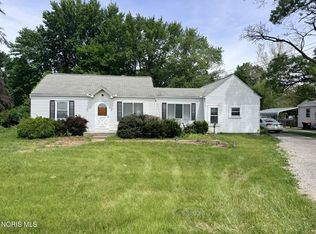 12744 Airport Hwy, Swanton, OH 43558