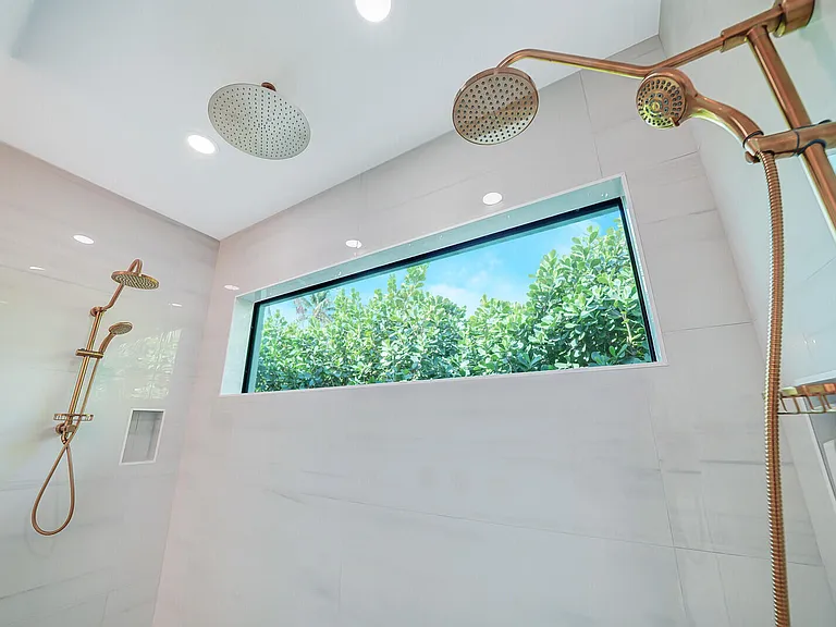 1248 N Harbor Dr — Photo 34