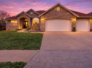 2729 N 24th Street, Ozark, MO 65721