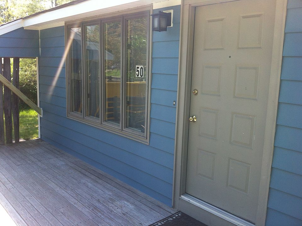 2nd image of 50 Francis Wyman Rd