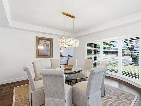 3rd image of 11009 Ferndale Rd