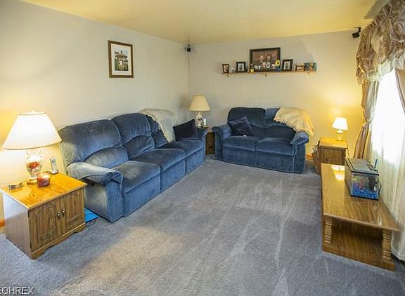 2nd image of 15801 Richard Dr