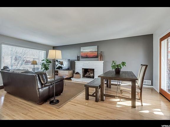 2nd image of 1870 E Northwoodside Dr