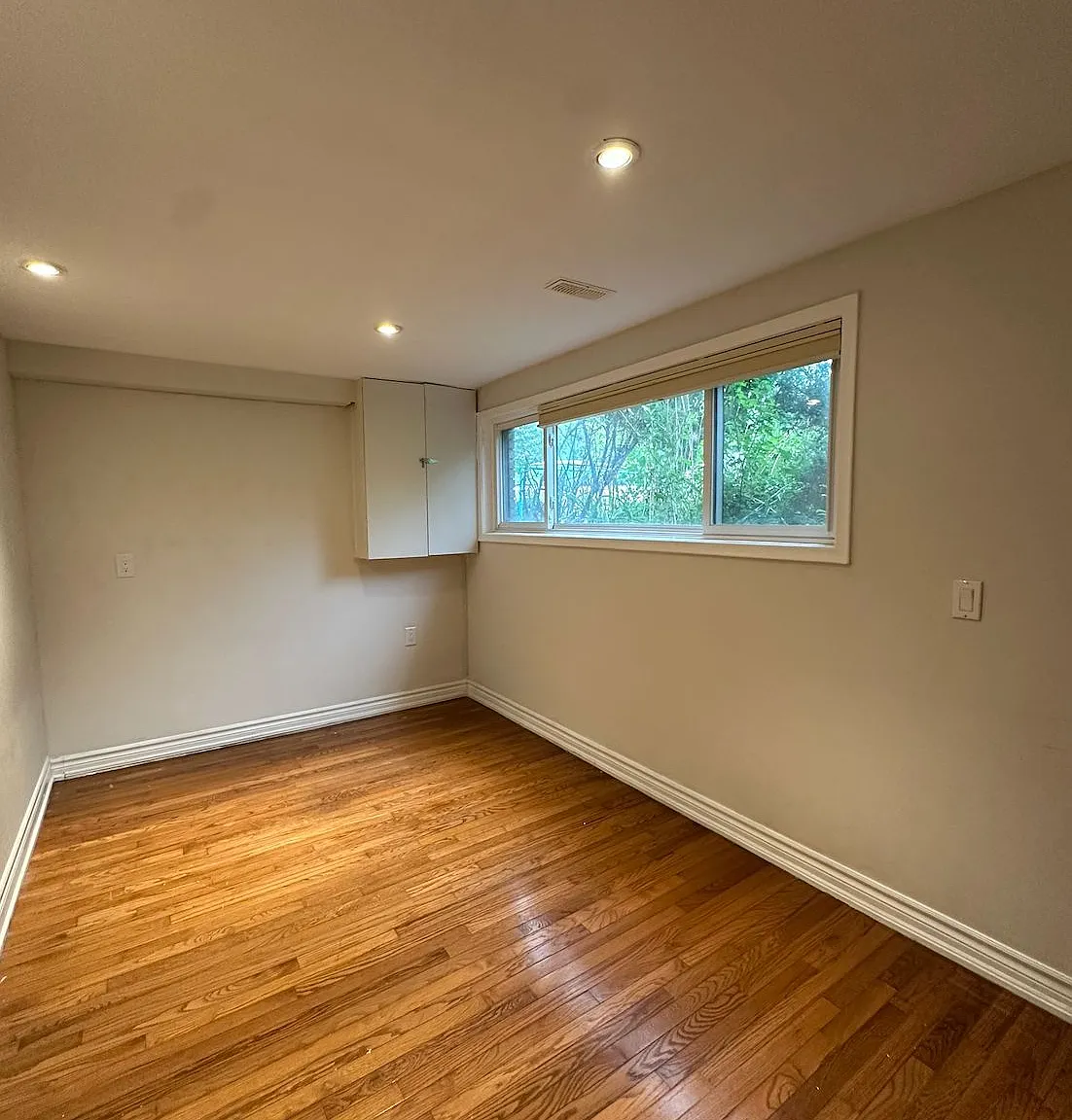 2 bed, $1,200 — Photo 4