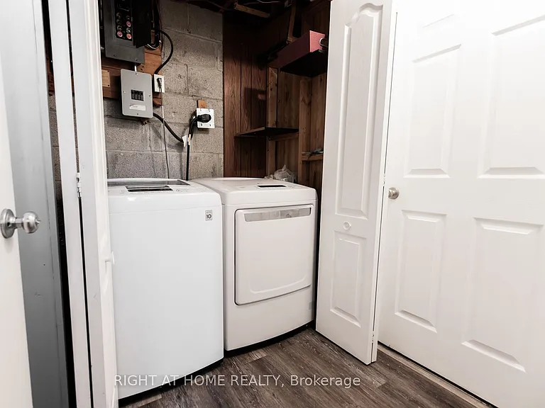 12 Murellen Cres — Photo 26