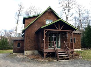 20 Timber Ln, Lake Placid, NY 12946