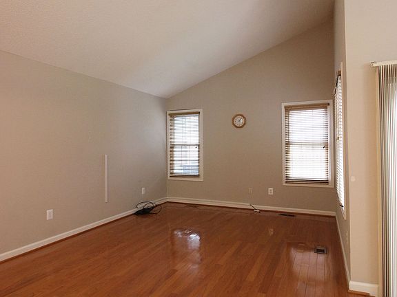 2nd image of 234 E Juniper Ave