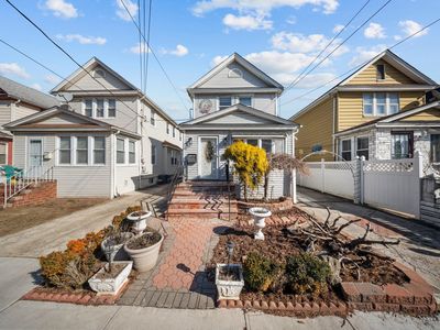 94-51 224th Street, Jamaica, NY, 11428
