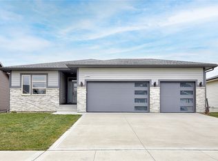 1300 SW 7th St, Grimes, IA 50111