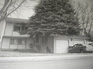 6006 W 17th Ave, Kennewick, WA 99338
