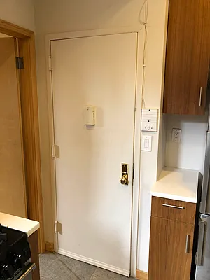 Rented by (DNE Legacy) BH Realty NYC, LLC | media 14