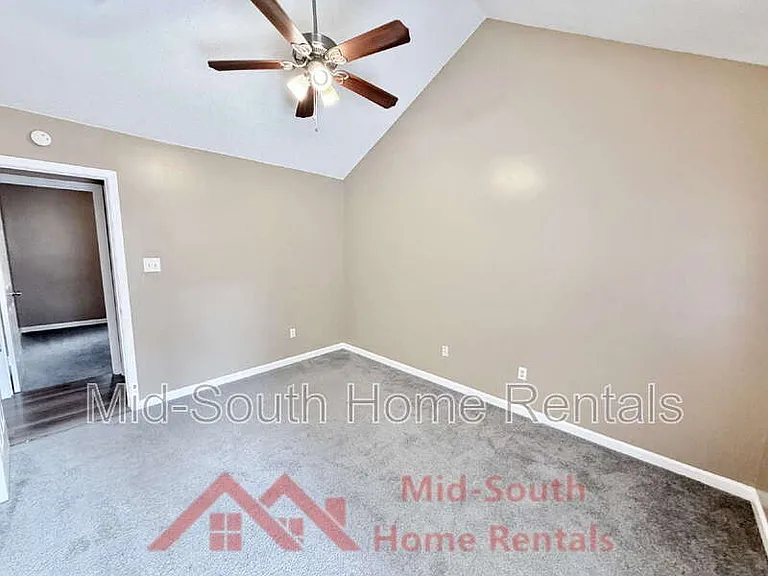 4417 Willow Springs Cv — Photo 10