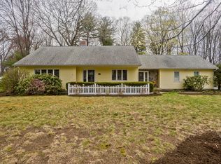 58 Longfellow Rd, Holyoke, MA 01040