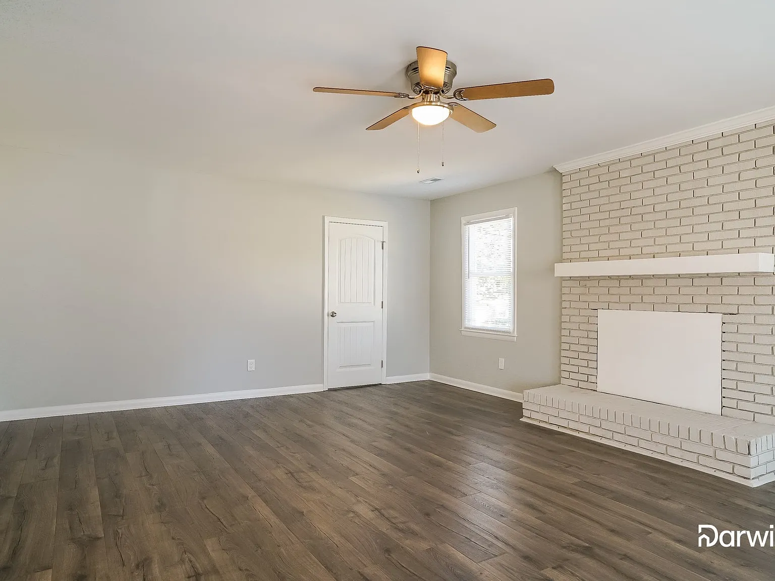 3 bed, 2.0 bath, 1526 sqft, $1,910 — Photo 4