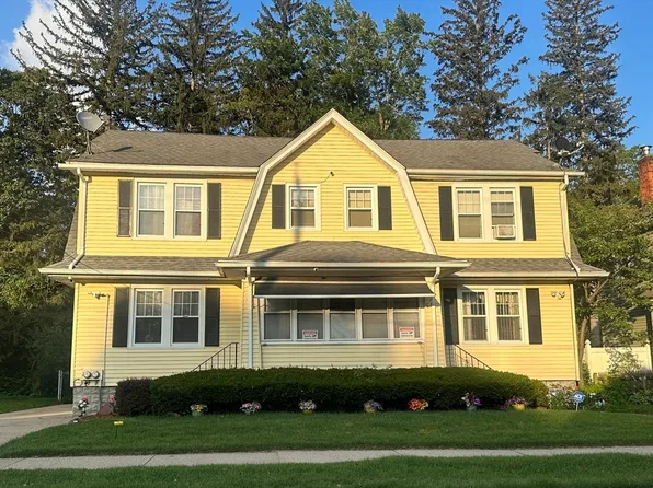 35-37 Daviston St, Springfield, MA 01108