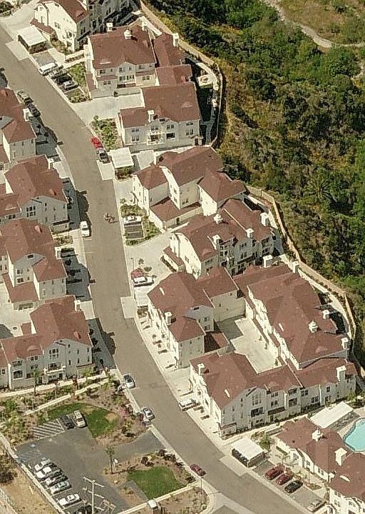 1st image of 240 Harbor Dr S