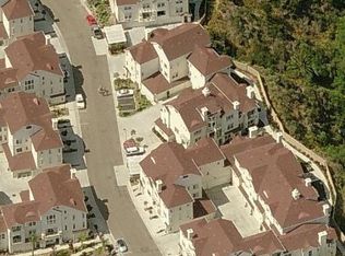 240 Harbor Dr S, Oceanside, CA 92054