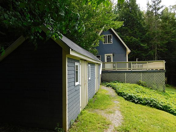 4th image of 312 Line Rd