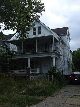 1758 Taylor Rd photo 1