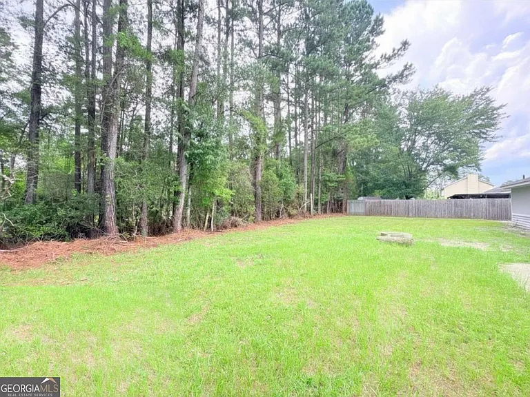 236 Woodbridge Rd — Photo 37