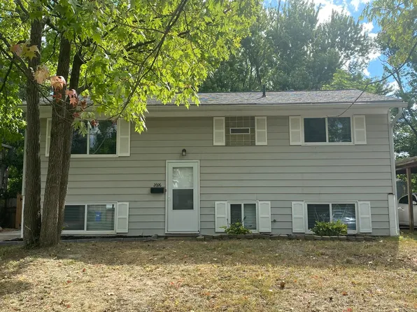 2696 Glenbriar St, Columbus, OH 43232