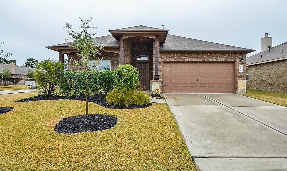 1st image of 8818 Alicia Dr