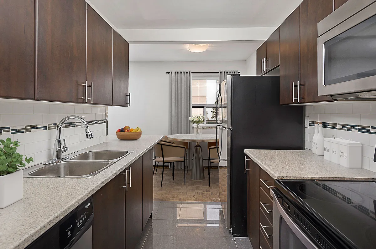 2067 Prospect Street — Photo 4