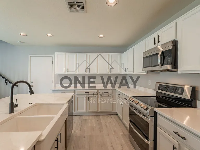 1057 S Deerfield Ln — Photo 18