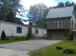 20 3rd Ave, Mechanic Falls, ME 04256