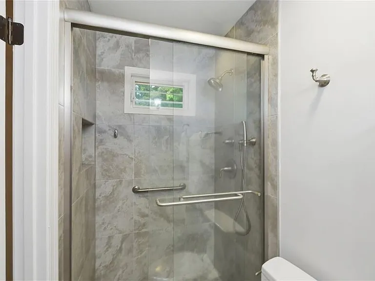 435 Stonebridge Dr — Photo 24