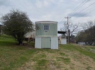 1032 W Carters Valley Rd, Kingsport, TN 37660