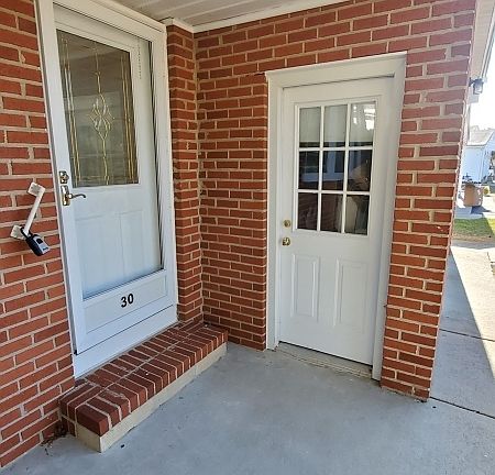 2nd image of 30 Lumsden St