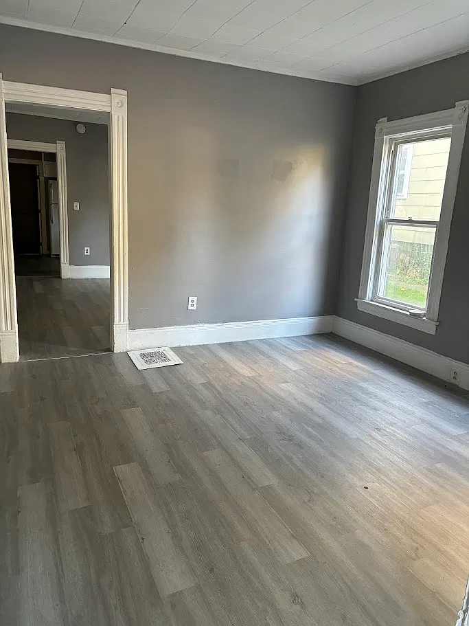 4 bed, 1600 sqft, $1,895 — Photo 4