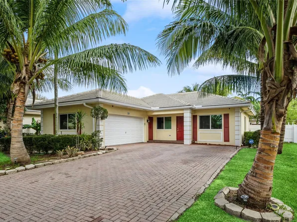320 NW 17th Terrace, Pompano Beach, FL 33069