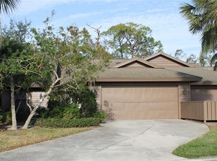 7108 Saint Andrews Ln, Sarasota, FL 34243