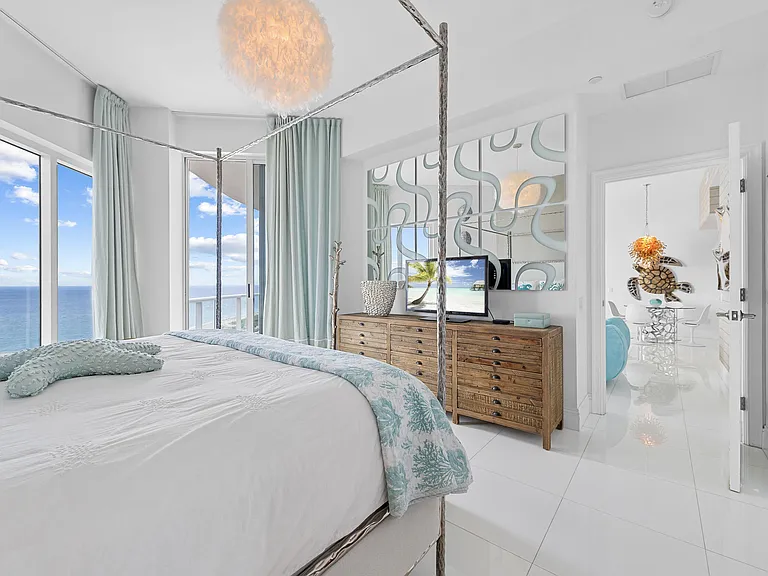 2700 N Ocean Dr #Penthouse 4b — Photo 16