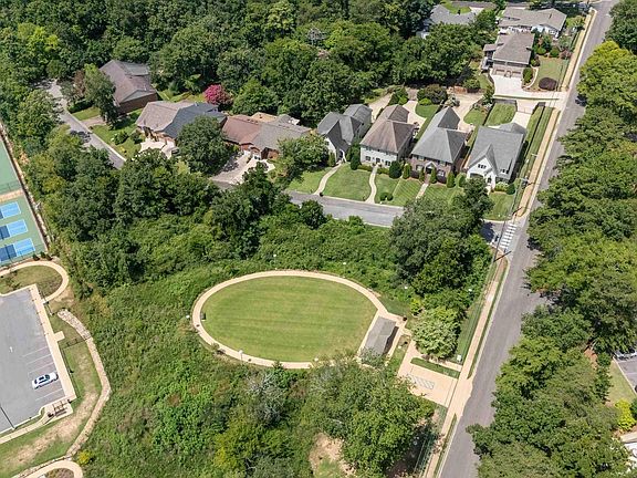 4th image of 1212 Vestavia Pl