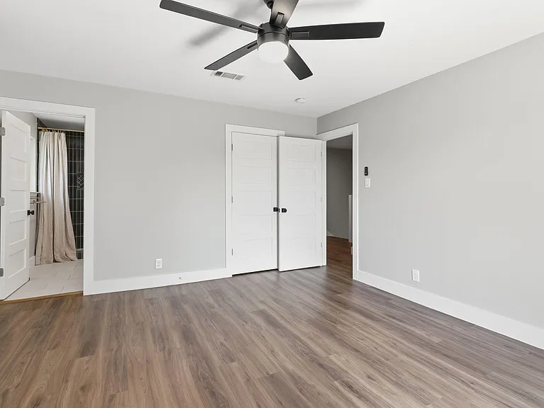 6103 Cherrylawn Cir — Photo 18