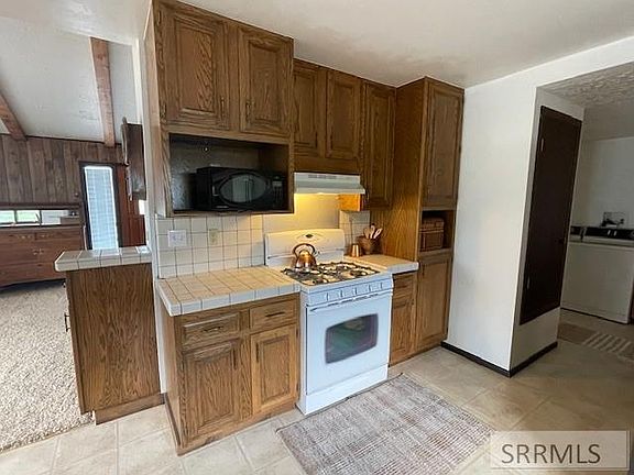 5th image of 14 Elk Ridge Ln