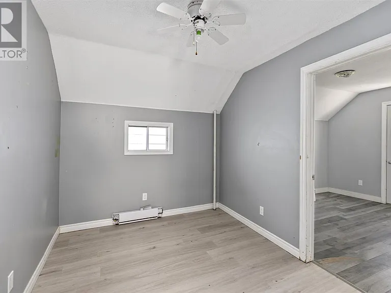 515 Albert St E #2 — Photo 4