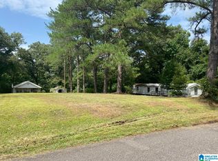 626 Hart Cir, Warrior, AL 35180