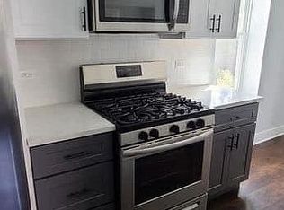 7442 S Champlain Ave, Chicago, IL 60619