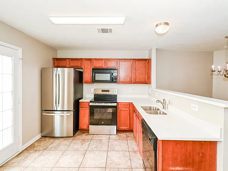 8021 Logan Dr — Photo 11
