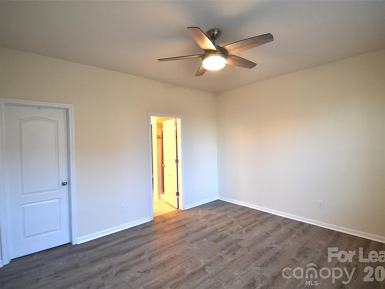 12854 Robert Walker Dr — Photo 13