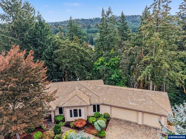 3582 El Dorado Loop S, Salem, OR 97302