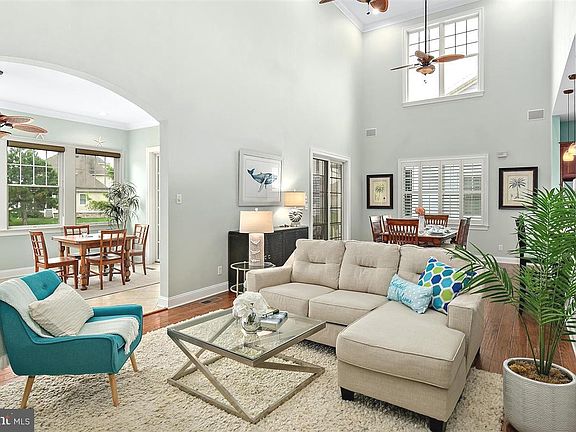 5th image of 36235 Sunflower Blvd