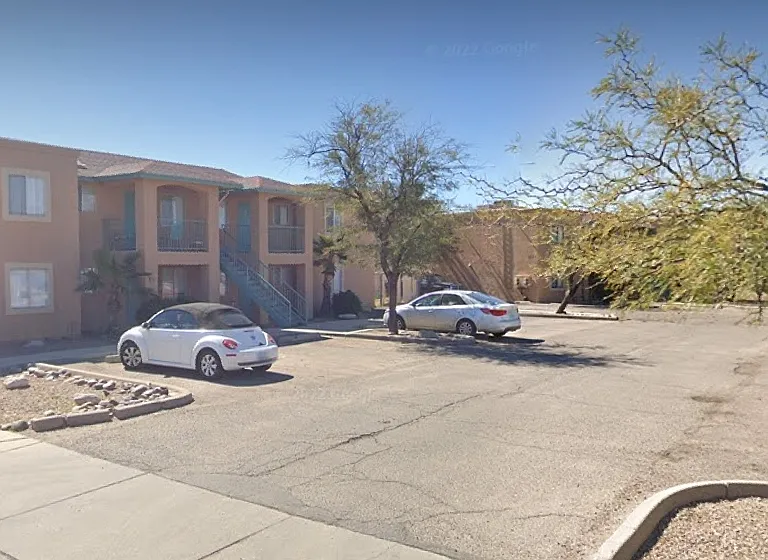 1311 N Gila St #3 — Photo 15