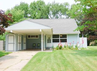 1245 Lakewood Dr, South Bend, IN