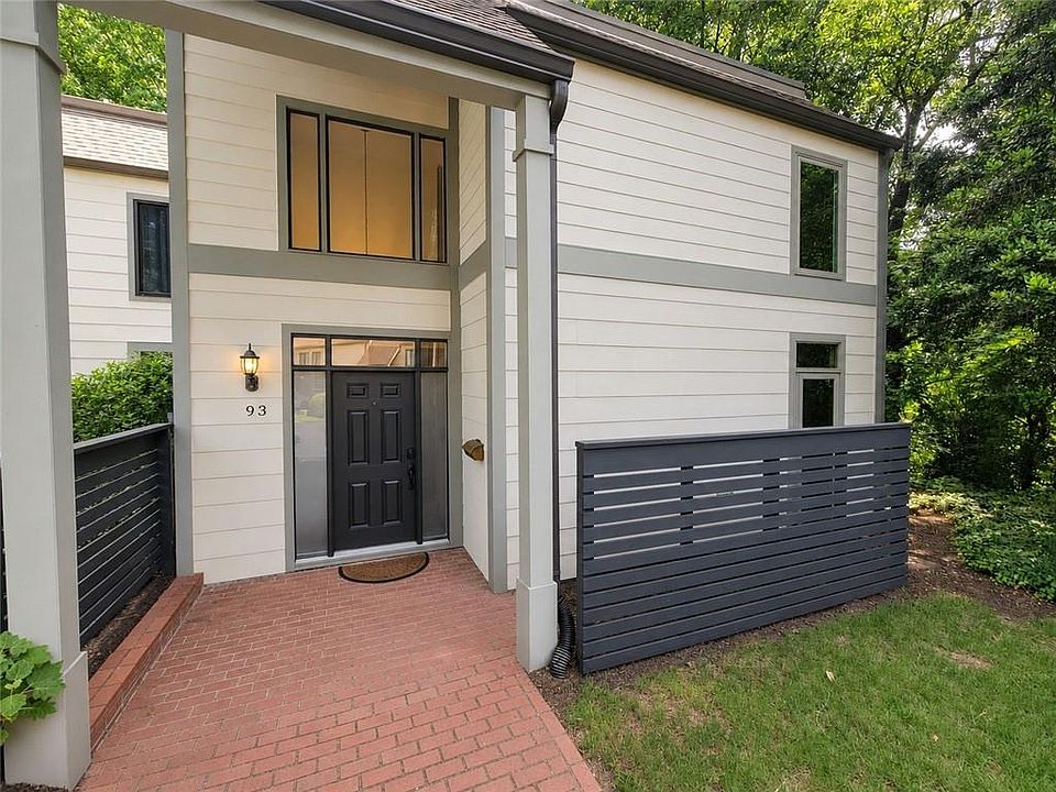 1st image of 93 Forrest Pl