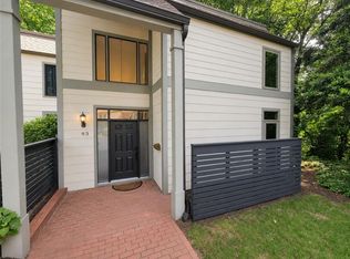 93 Forrest Pl, Sandy Springs, GA 30328